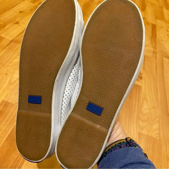 Keds white perforated leather lace up sneakers Size 6.5 - Picture 5 of 7